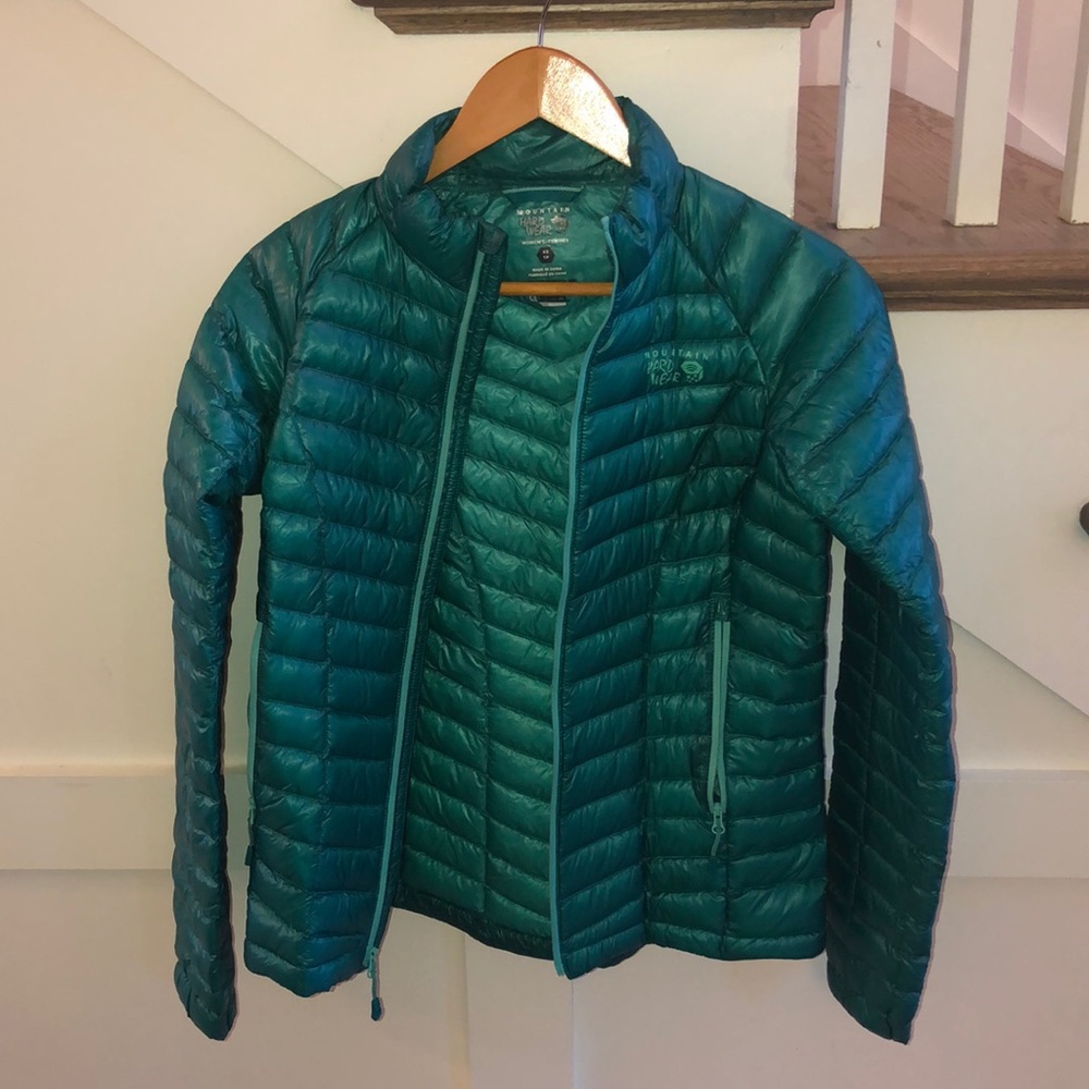 Mountain Hardware puffer jacket
